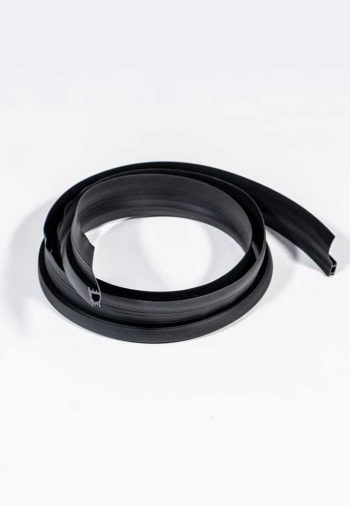 Tætningsliste til skydedør